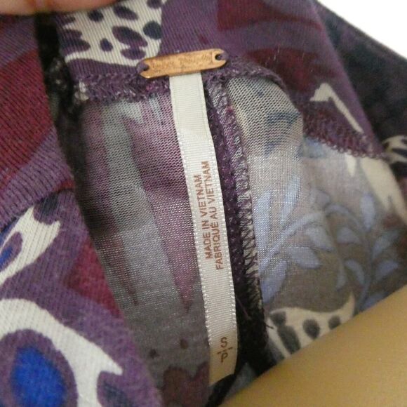 Free People Hollywood Top Deep V Neck Button Front Floral Boho Purple Small - Picture 5 of 8